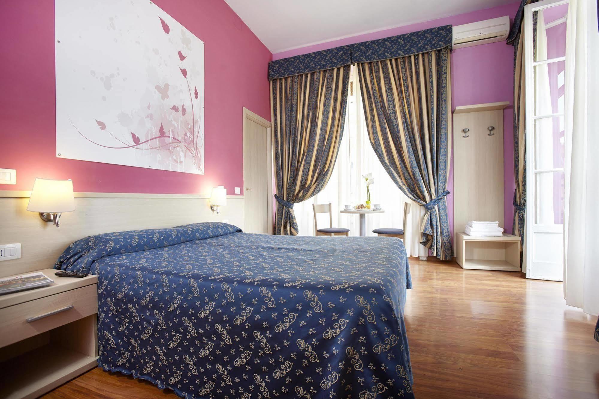 21 Aprile House Bed and Breakfast Roma Esterno foto